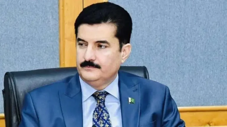 خیبرپختونخوا کو دہشت گردی اور تباہی سے بچانے کے لیے آئینی دائرہ کار میں مؤثر اقدامات ناگزیر ہیں، گورنر کے پی اور وزیر داخلہ کا اتفاق
