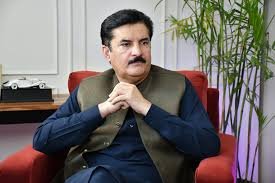 وزیراعلیٰ کا سرکاری ہیلی کاپٹر پر لانگ مارچ میں پہنچنا توہینِ عدالت ہے، فیصل کریم کنڈی