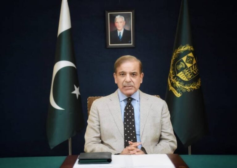 آزاد جموں و کشمیر کی ترقی و خوشحالی کے لیے وفاقی حکومت تمام وسائل فراہم کرے گی، وزیراعظم شہباز شریف کا آزاد جموں و کشمیر کونسل کے نومنتخب ارکان کی تقریب حلف برداری سے خطاب