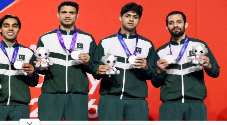 ایشین گیمز: پاکستان سکواش مینز ٹیم نے چاندی کا تمغہ اپنے نام کر لیا