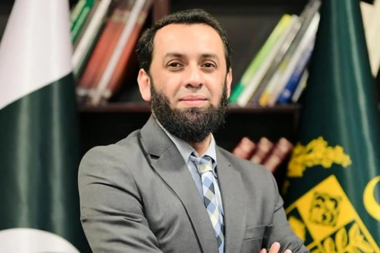 تحریک انصاف اپنی دوغلی پالیسیوں سے دستبردار ہونے پر آمادہ نہیں، عطاء اللہ تارڑ