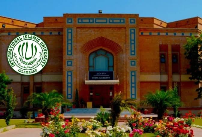 اسلامی یونیورسٹی کے زیر اہتمام حبیب یونیورسٹی کراچی کی پروفیسر ڈاکٹر مارشیا ہرمنسن کا خصوصی لیکچر
