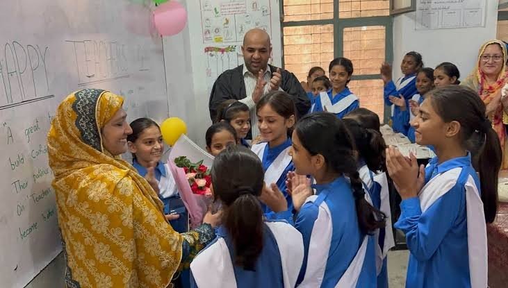 عالمی یومِ اساتذہ